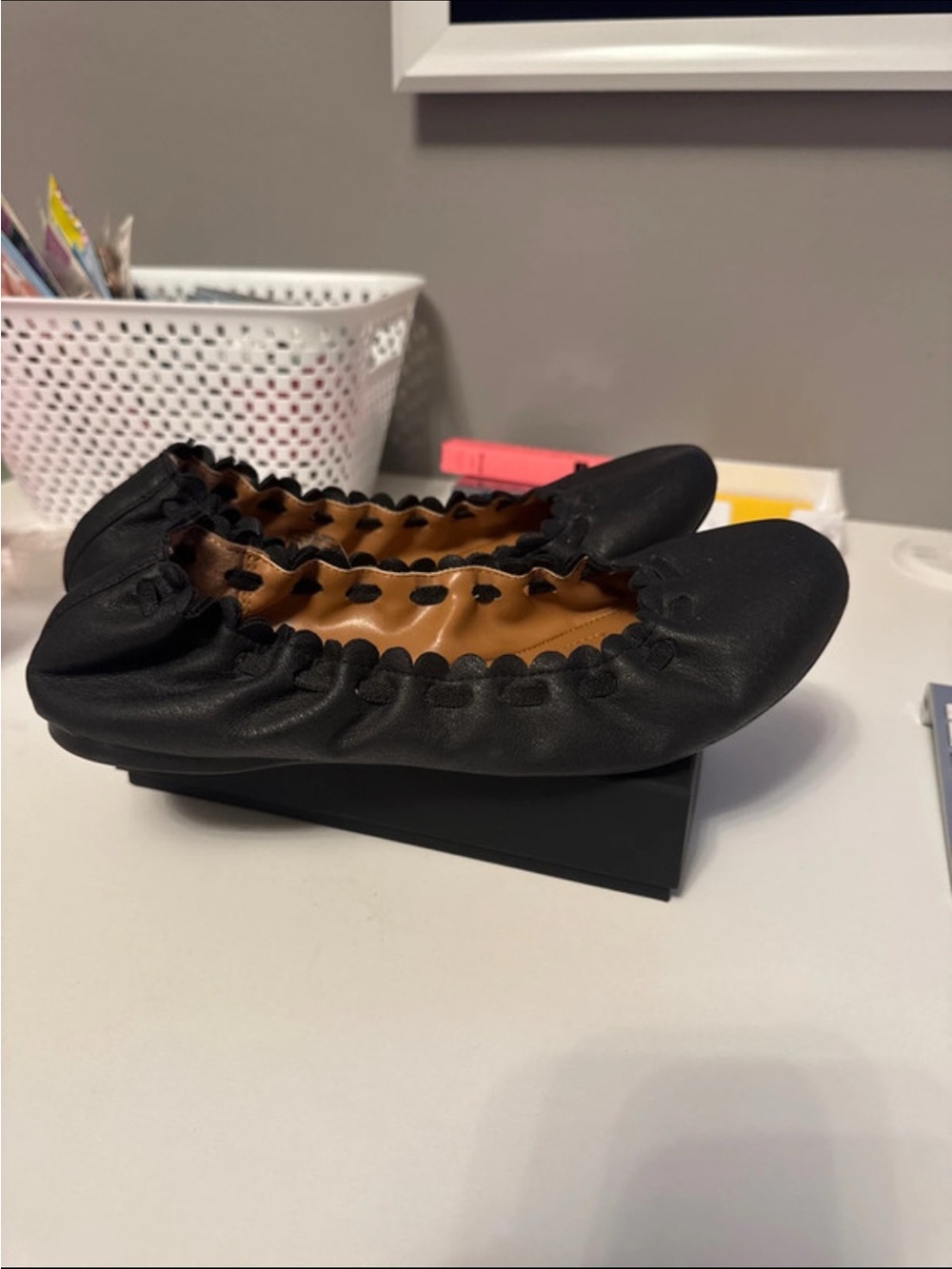 Style and Co Black Leather Elastic-Edge Ballet Flats Size 7 Womens
